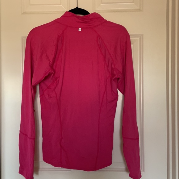 Long sleeve Nike shirt - Picture 2 of 3